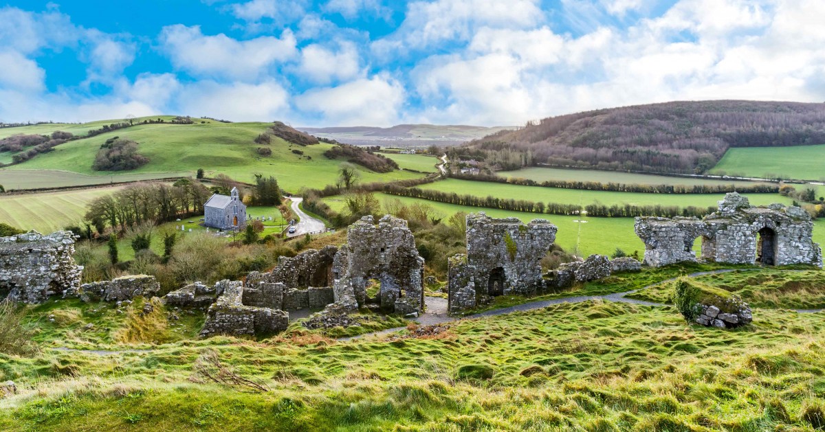 Ireland Lanscape.jpg