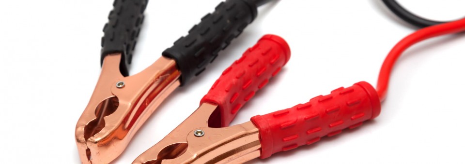 Qué cable se conecta primero en las pinzas de la batería - AutoScout24